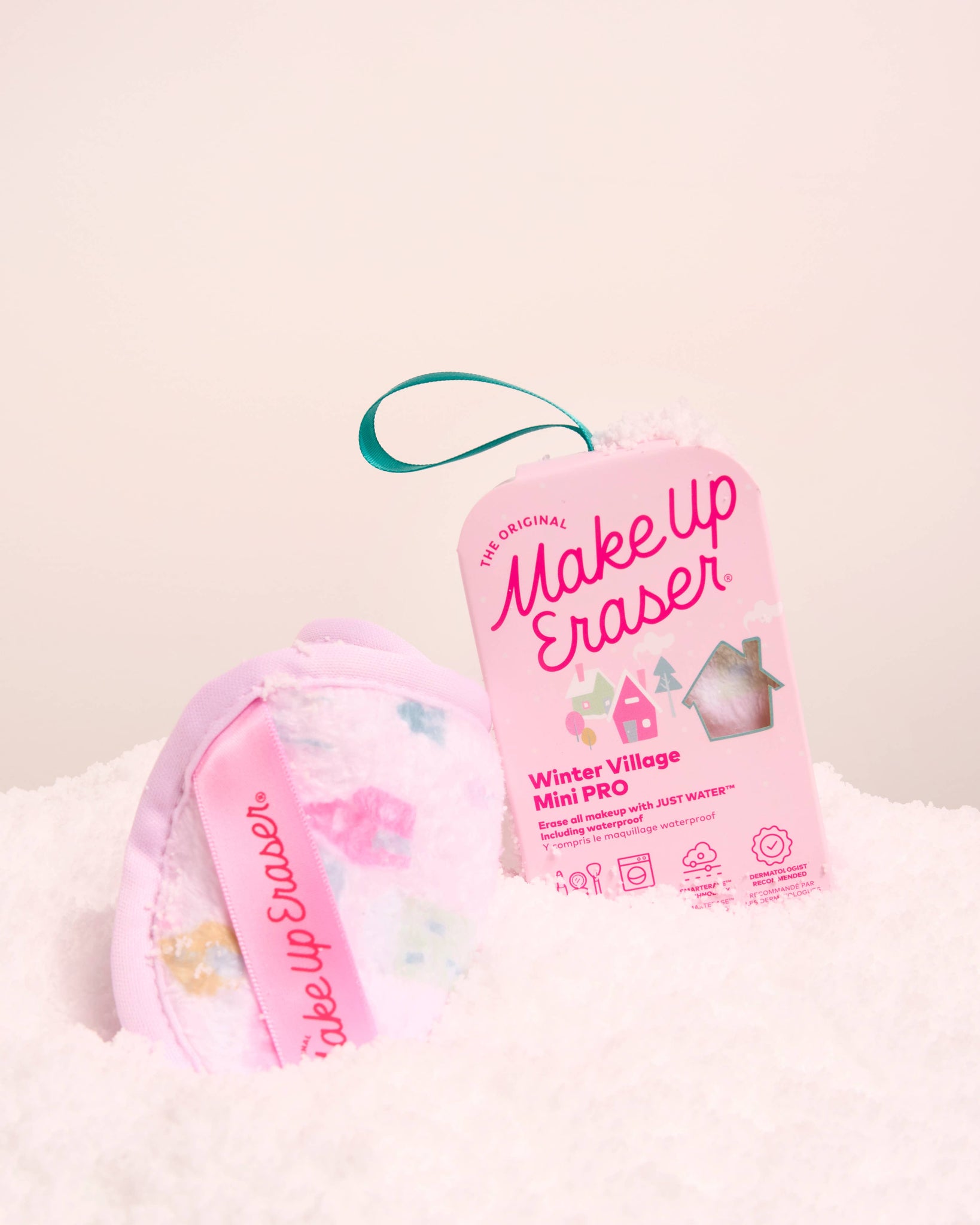 Makeup Eraser Winter Wonderland Village Mini PRO
