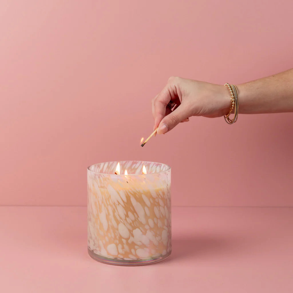 Sweet Grace Candle #058 – Iridescent Tortoise Vessel