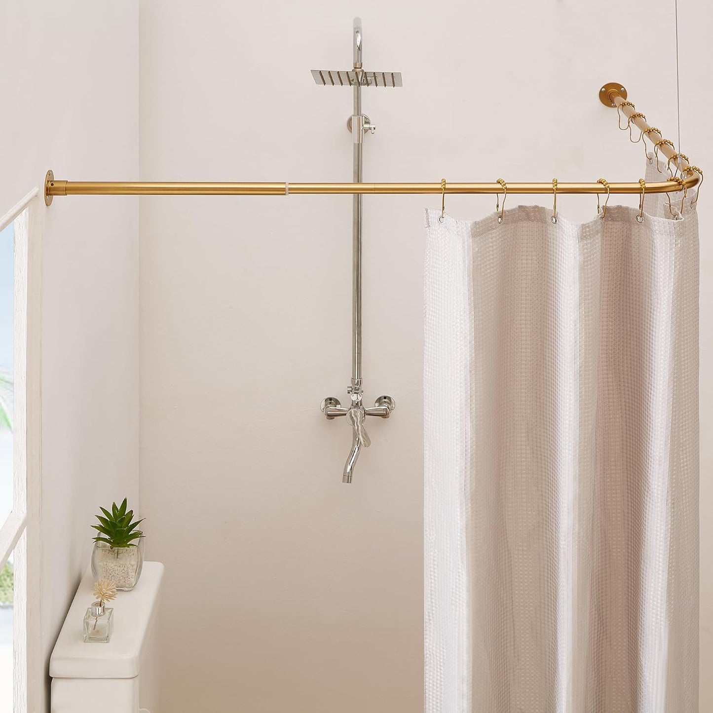 Gold Fitting Room Rod