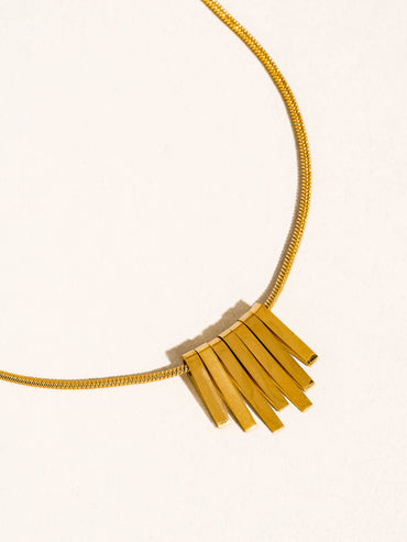 Lorraine 18K Gold Bar Necklace