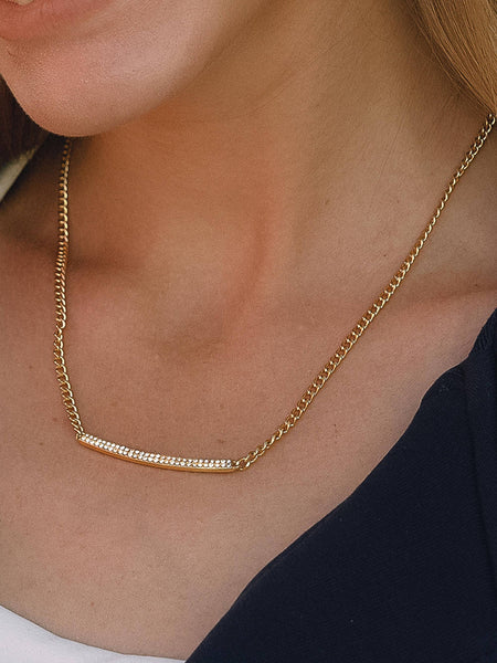 Pellerine 18K Gold CZ Bar Necklace