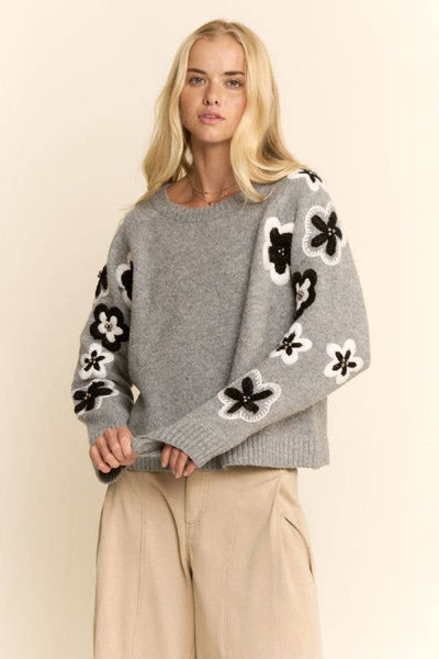 FLORAL ACCENT SWEATER