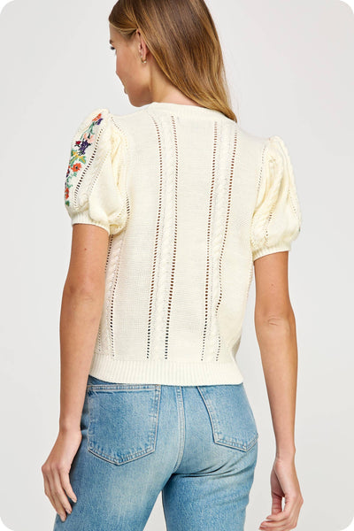 Floral Embroidered Top Cream