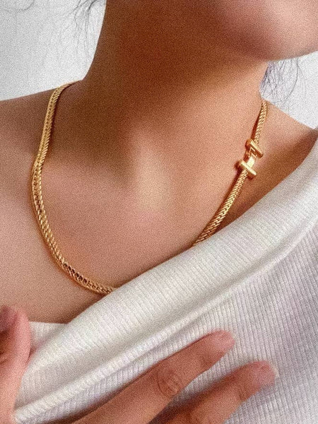 Savannah 18K Gold T Chain Choker