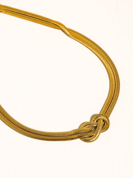 Evereign Gold Knot Necklace