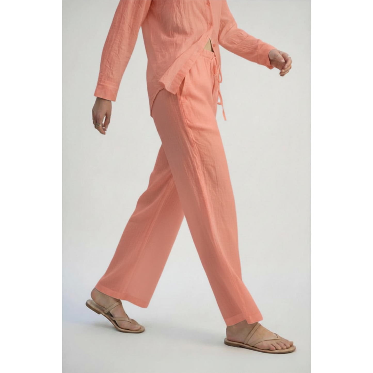 Elevé Coral Crinkled Wide-Leg Pants